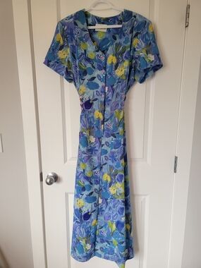 Vinatge Floral Button-Front Maxi Dress in Blue and Yellow